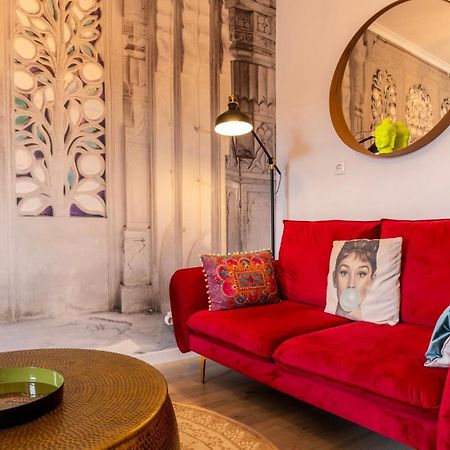 Sunny Design Apt In Praca Das Flores By Lovelystay Lisboa المظهر الخارجي الصورة