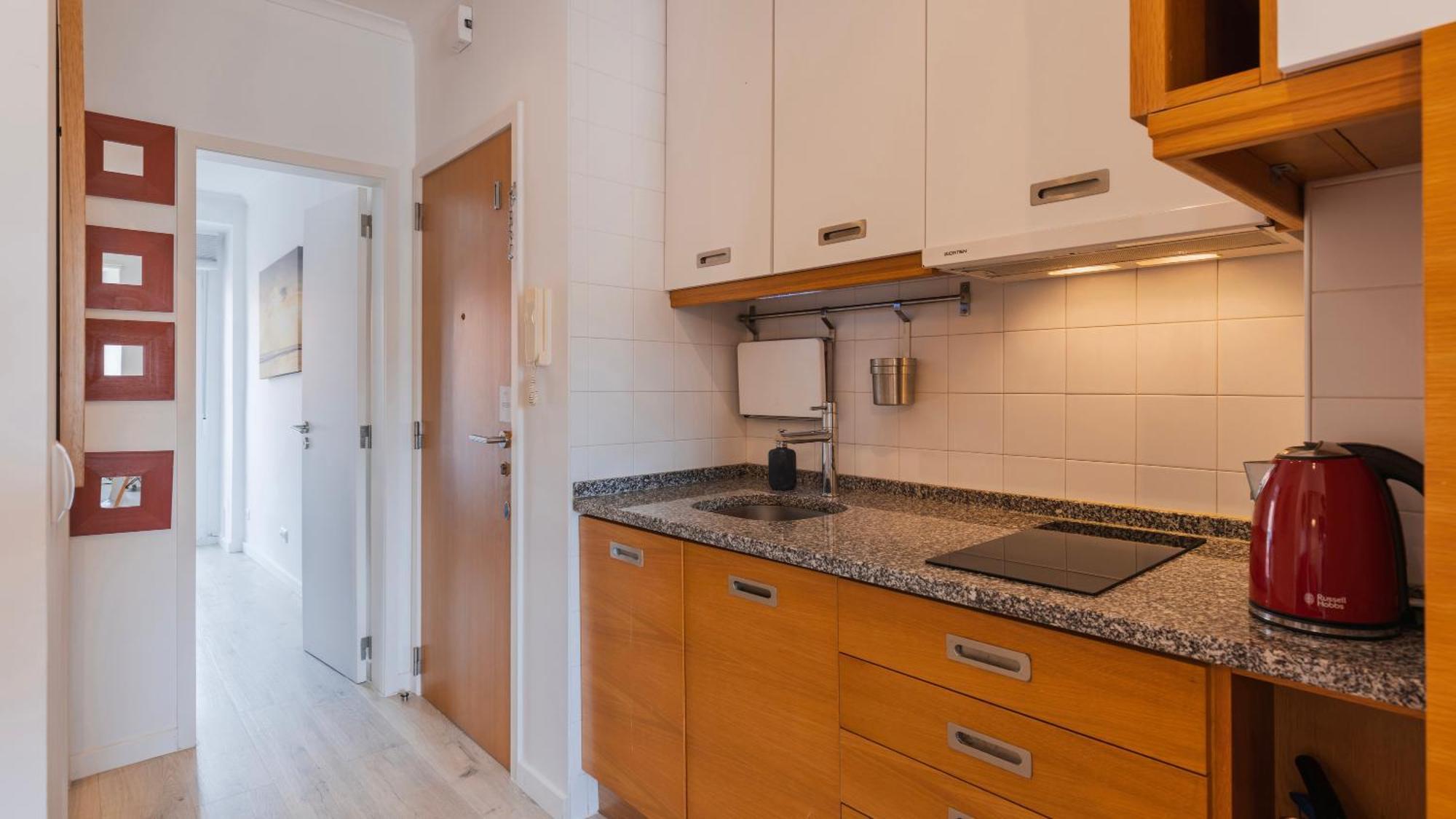 Sunny Design Apt In Praca Das Flores By Lovelystay Lisboa المظهر الخارجي الصورة