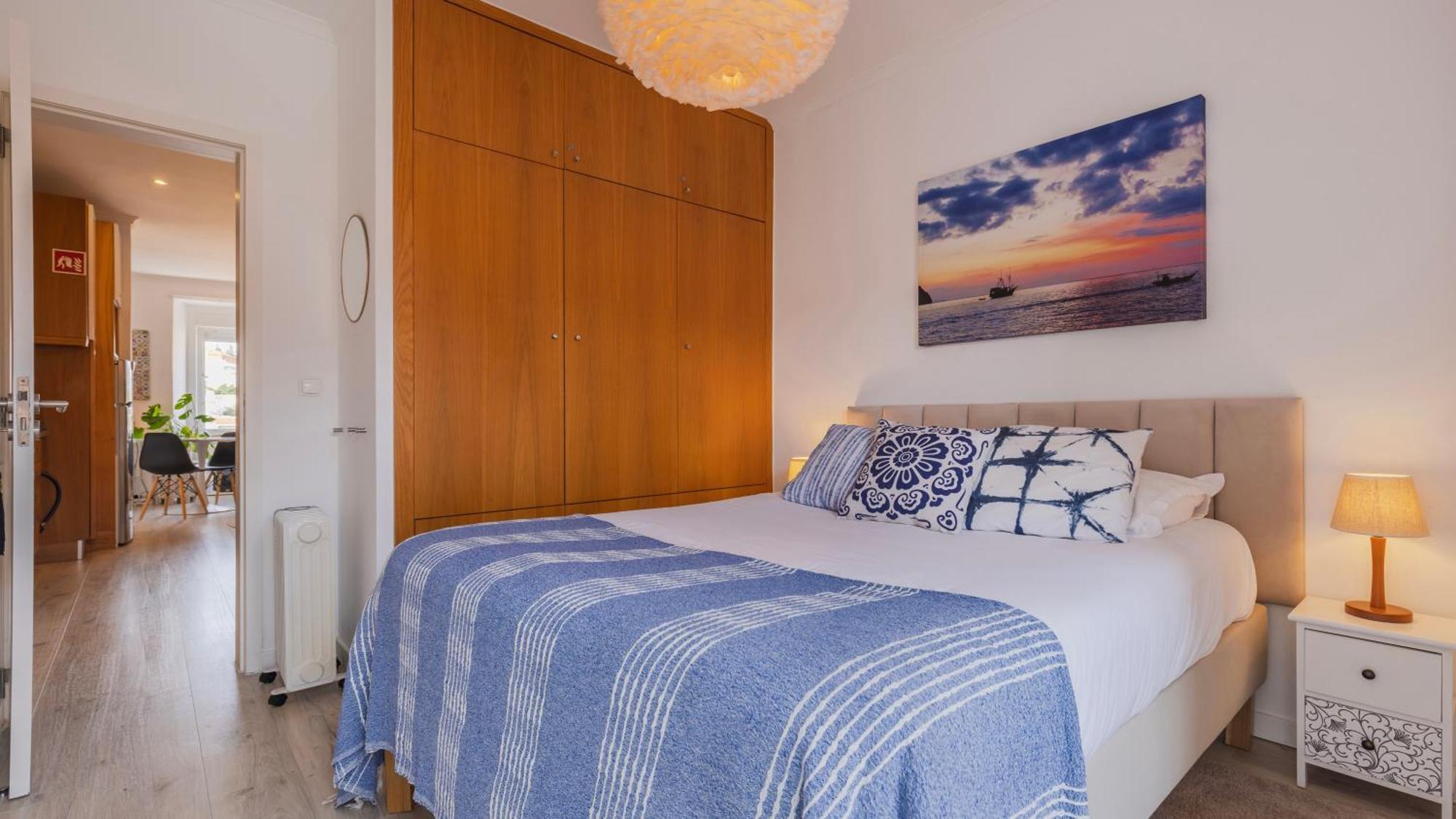 Sunny Design Apt In Praca Das Flores By Lovelystay Lisboa المظهر الخارجي الصورة