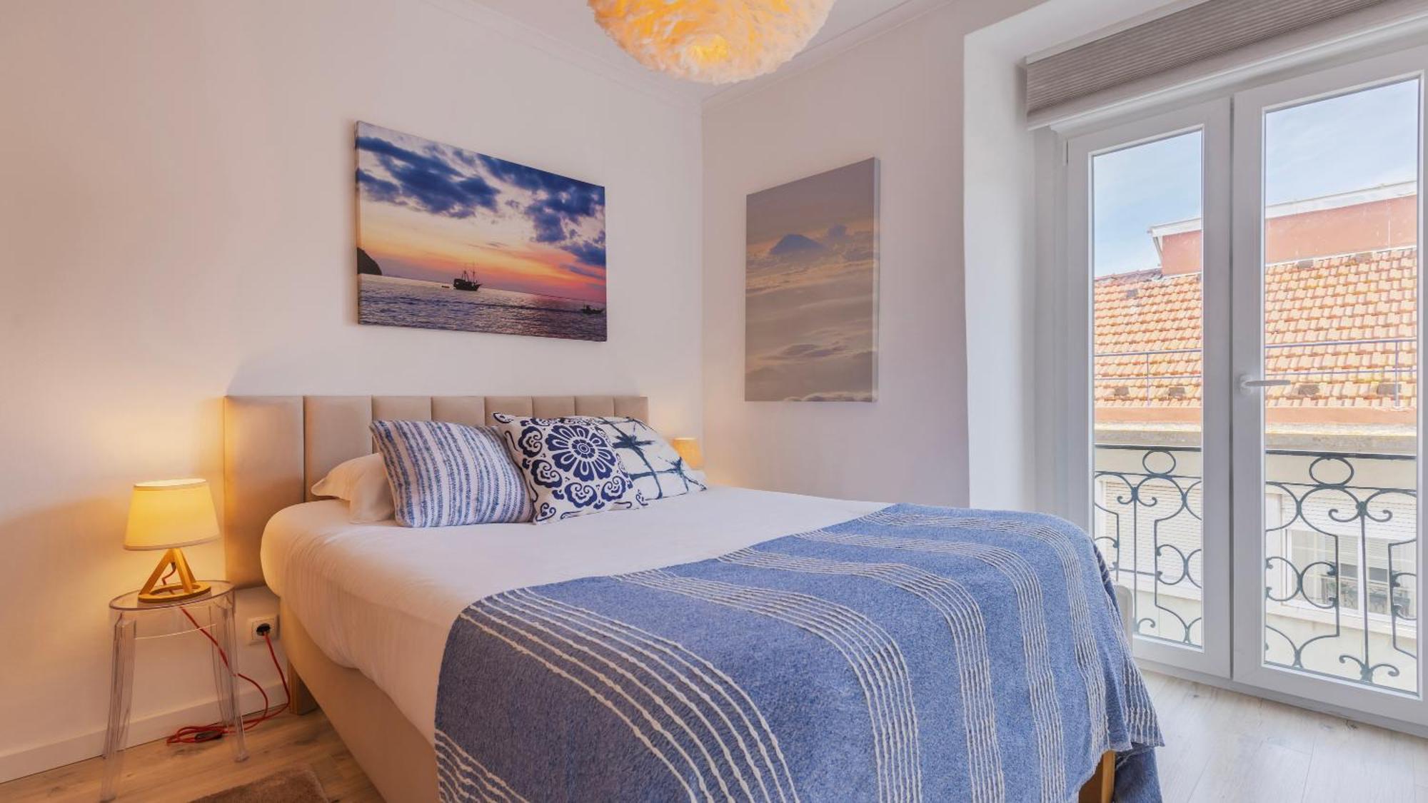 Sunny Design Apt In Praca Das Flores By Lovelystay Lisboa المظهر الخارجي الصورة